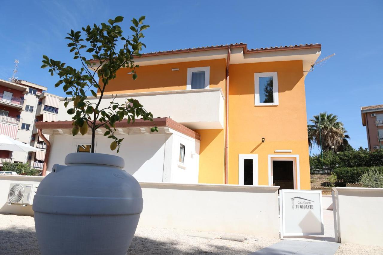 Casa Vacanze Il Gigante Comfort A Due Passi Dalla Valle Dei Templi Agrigento Luaran gambar